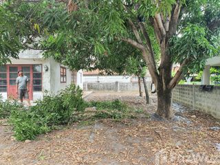 For sale 4 Beds house in Lak Si, Bangkok