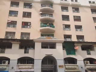 For sale スタジオ condo in Don Mueang, Bangkok