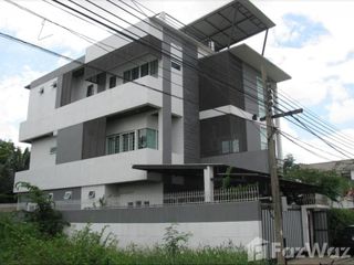 For sale 4 Beds house in Lak Si, Bangkok