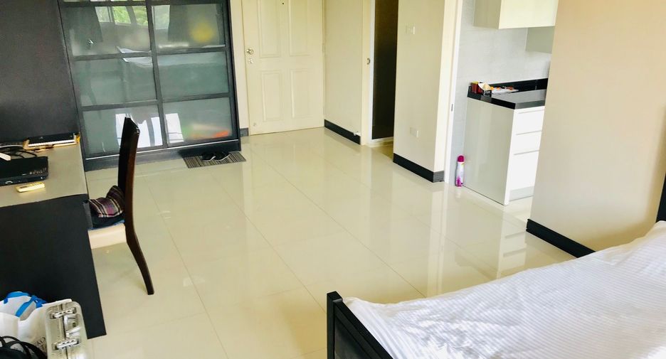 For sale 2 Beds condo in Don Mueang, Bangkok