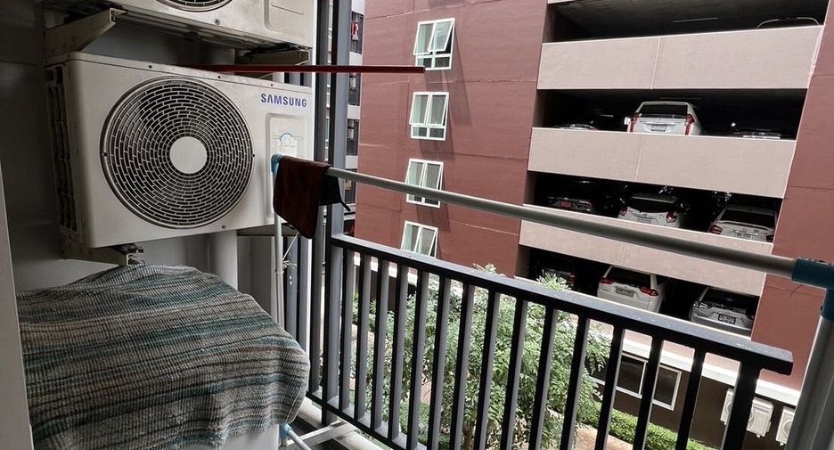 For sale 1 Beds condo in Don Mueang, Bangkok