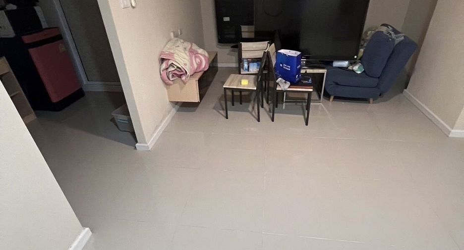 For sale 1 Beds condo in Don Mueang, Bangkok