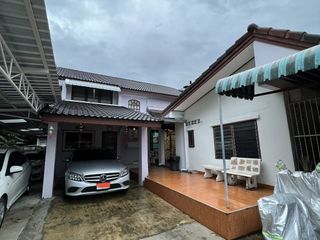 For sale 5 Beds house in Lak Si, Bangkok
