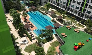 For sale スタジオ condo in Don Mueang, Bangkok