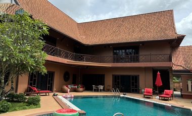 For sale 5 bed villa in Bang Lamung, Chonburi