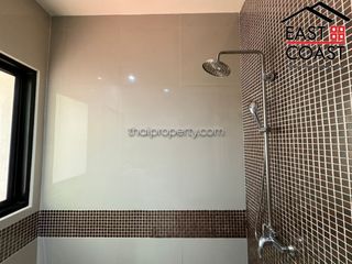 For rent 5 bed house in Bang Lamung, Chonburi