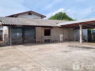 For sale 5 bed house in Mueang Chai Nat, Chainat