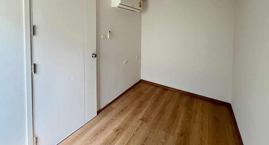 For sale 2 Beds condo in Lak Si, Bangkok