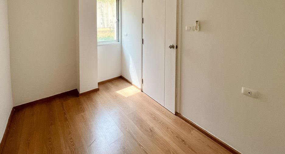 For sale 2 Beds condo in Lak Si, Bangkok