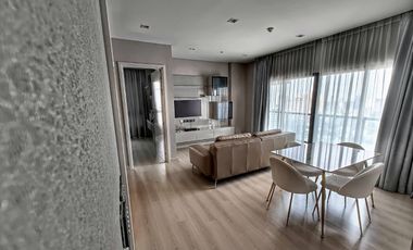 For sale 3 bed condo in Phaya Thai, Bangkok