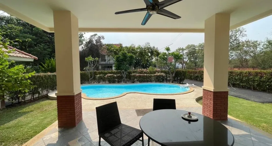 For rent 4 bed villa in Hang Dong, Chiang Mai