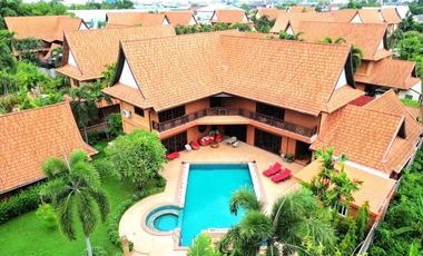 For sale 5 bed house in Bang Lamung, Chonburi