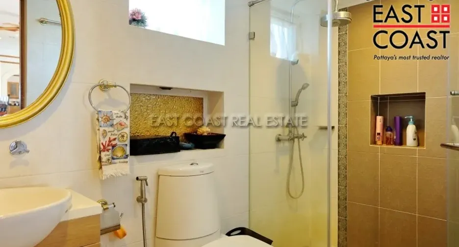 For rent and for sale 5 bedrooms house in Bang Lamung, Chonburi