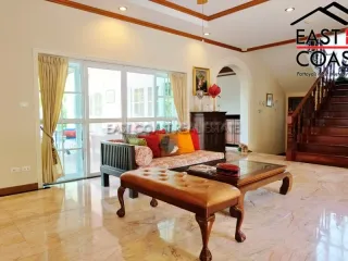 Casa en alquiler y en venta de 5 habitaciones en Bang Lamung, Chonburi