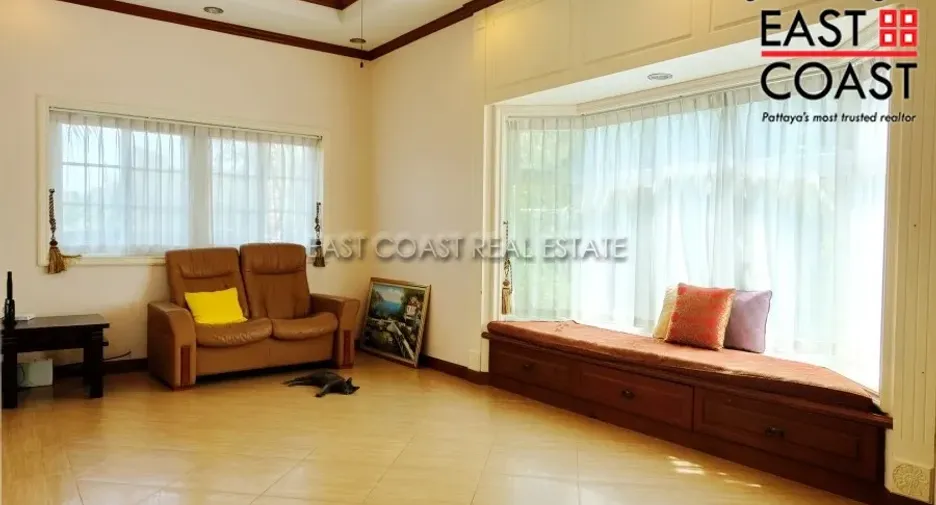 For rent and for sale 5 bedrooms house in Bang Lamung, Chonburi