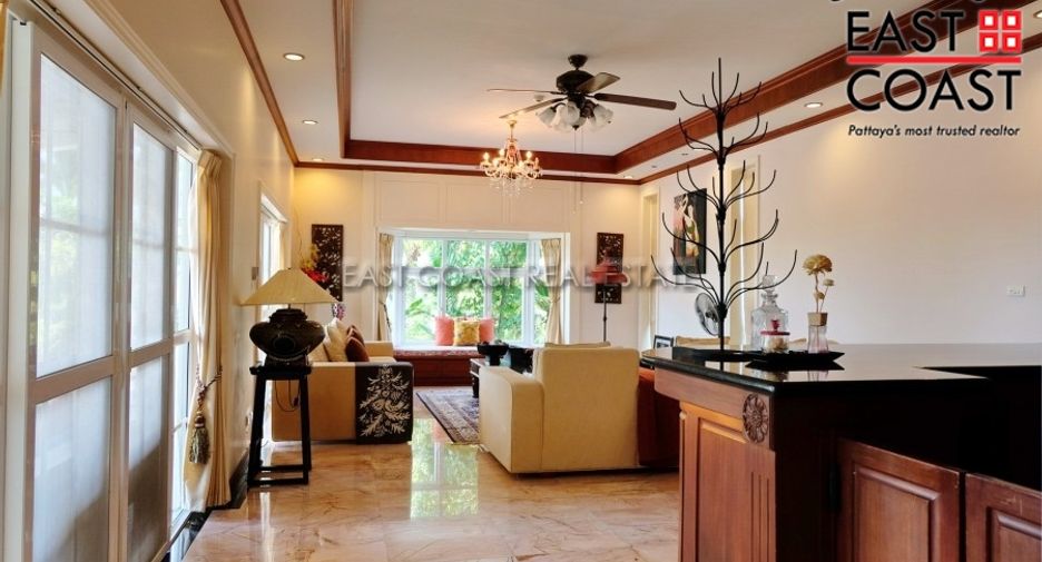 À vendre et à louer 5 chambres maison à Bang Lamung, Chonburi
