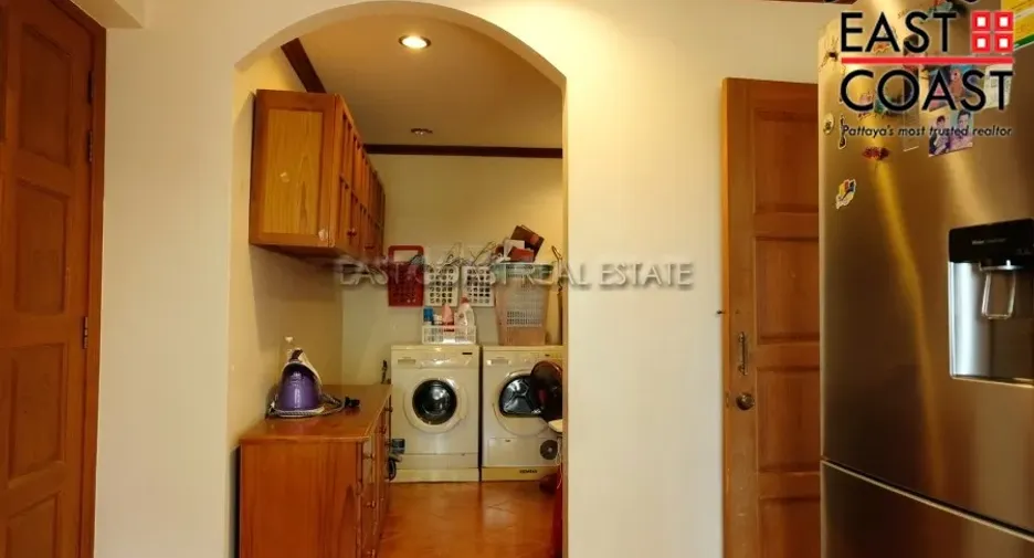 For rent and for sale 5 bedrooms house in Bang Lamung, Chonburi