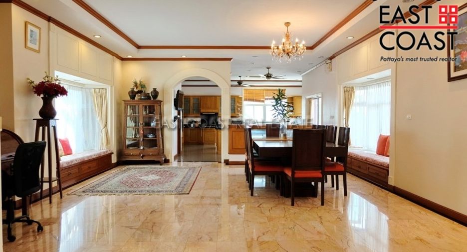 À vendre et à louer 5 chambres maison à Bang Lamung, Chonburi