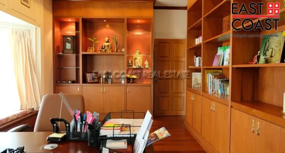 For rent and for sale 5 bedrooms house in Bang Lamung, Chonburi