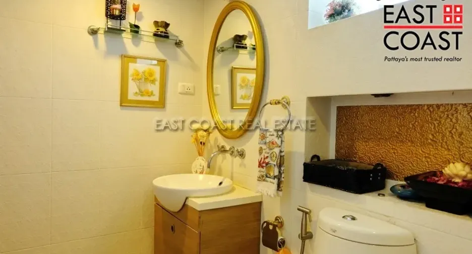 For rent and for sale 5 bedrooms house in Bang Lamung, Chonburi