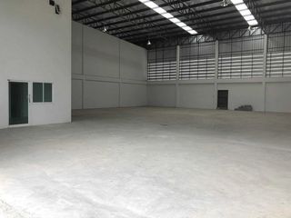 For rent warehouse in Sai Noi, Nonthaburi