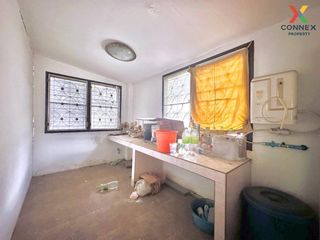 For sale 5 Beds townhouse in Lam Luk Ka, Pathum Thani