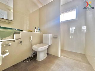 For sale 5 Beds townhouse in Lam Luk Ka, Pathum Thani
