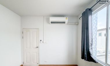 For sale 3 Beds townhouse in Lam Luk Ka, Pathum Thani