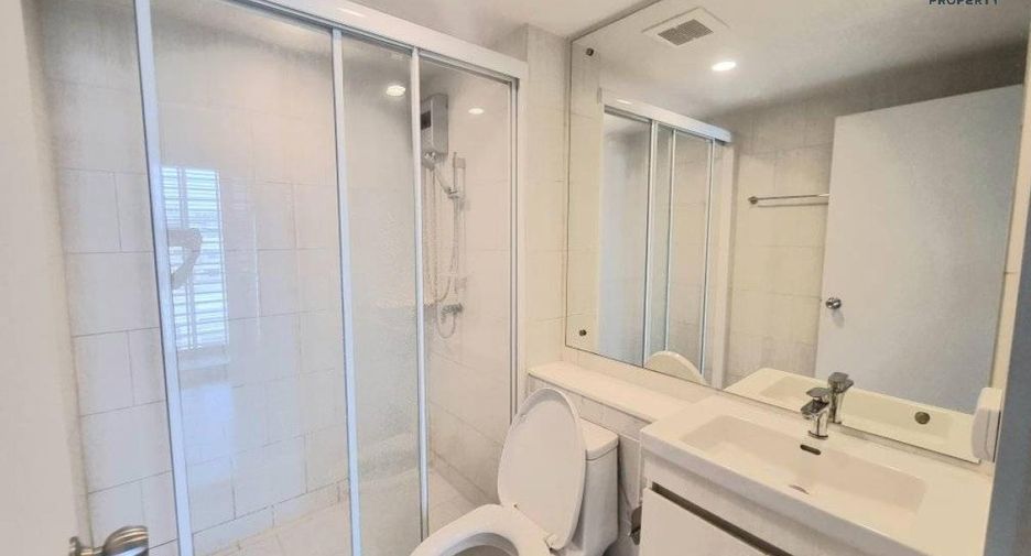 For sale 1 bed condo in Lat Phrao, Bangkok