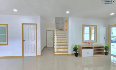 For sale 5 Beds townhouse in Sai Noi, Nonthaburi