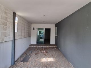 For sale 4 Beds townhouse in Krathum Baen, Samut Sakhon