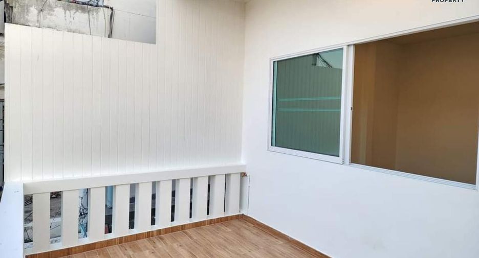 For sale 2 Beds townhouse in Mueang Nonthaburi, Nonthaburi
