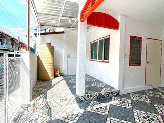 For sale 3 bed townhouse in Thanyaburi, Pathum Thani