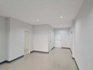For sale 4 Beds townhouse in Bang Yai, Nonthaburi