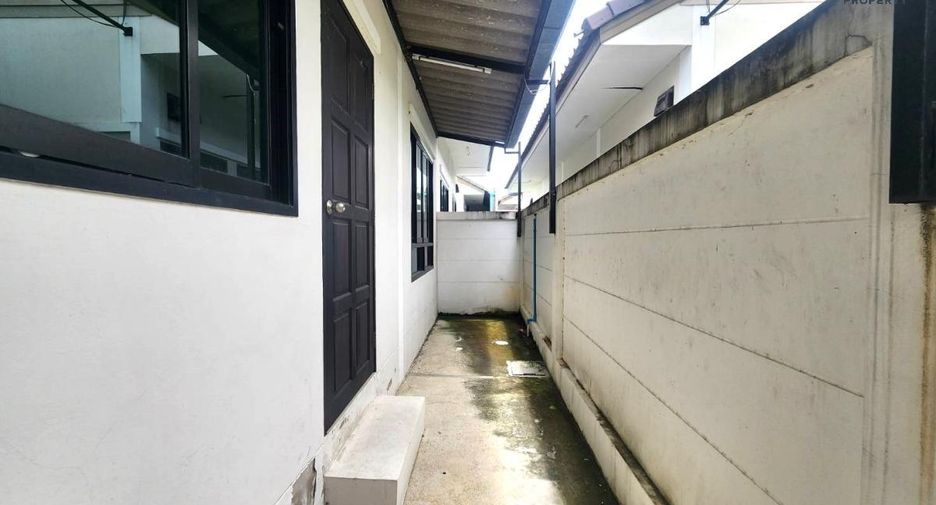 For sale 2 bed house in Phan Thong, Chonburi