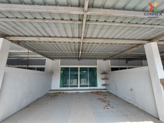 For sale 3 bed townhouse in Phan Thong, Chonburi