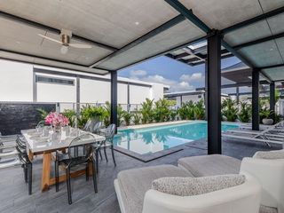 For sale 4 Beds villa in Mueang Phuket, Phuket