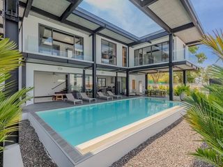 For sale 4 Beds villa in Mueang Phuket, Phuket