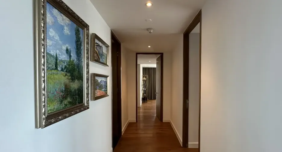 For sale 3 bedrooms condo in Pathum Wan, Bangkok