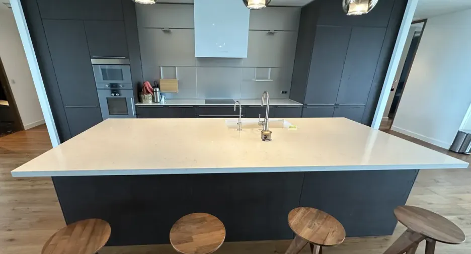 For sale 3 bedrooms condo in Pathum Wan, Bangkok