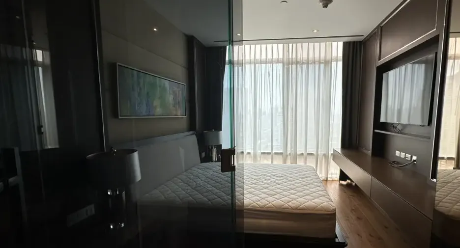 For sale 3 bedrooms condo in Pathum Wan, Bangkok