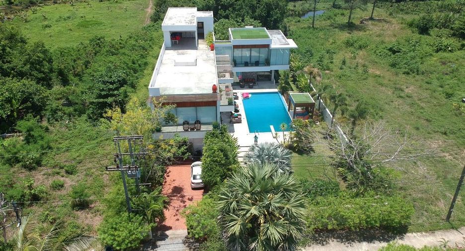 For sale 6 bed villa in Takua Thung, Phang Nga