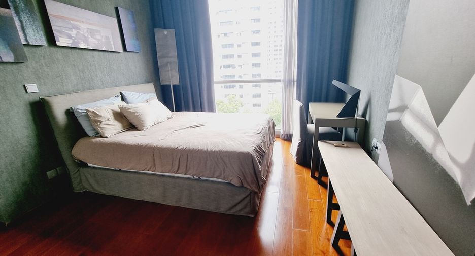 For sale 2 bedrooms condo in Watthana, Bangkok