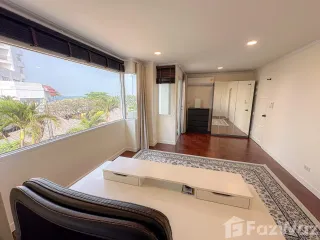 For sale 3 bed townhouse in Hua Hin, Prachuap Khiri Khan