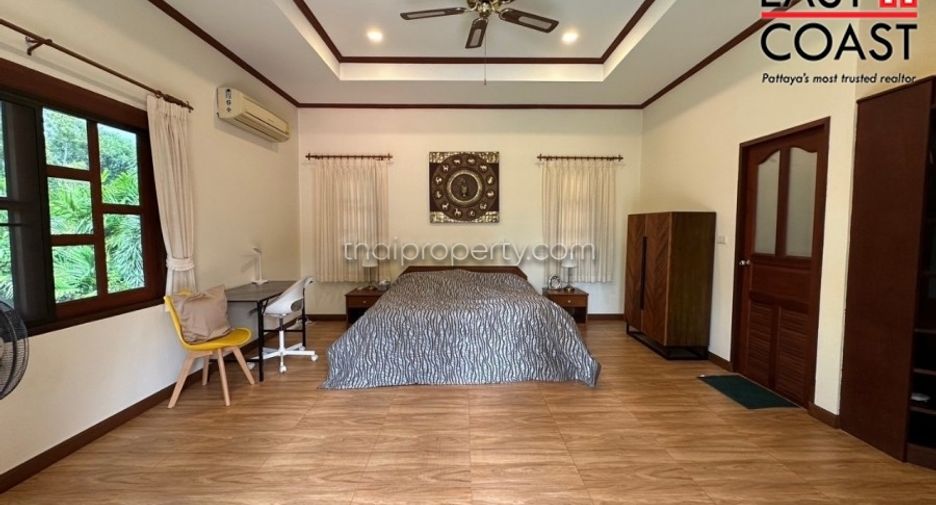 For sale 5 bed house in Bang Lamung, Chonburi