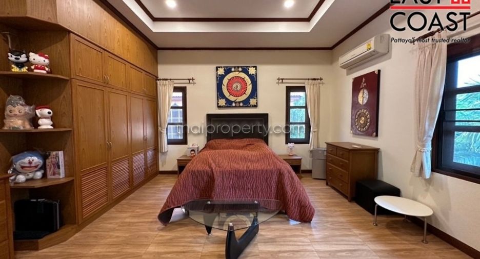 For sale 5 bed house in Bang Lamung, Chonburi
