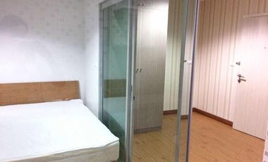 For sale 1 bed condo in Khlong Toei, Bangkok