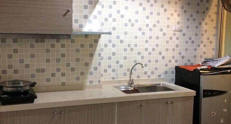 For sale 1 bed condo in Khlong Toei, Bangkok