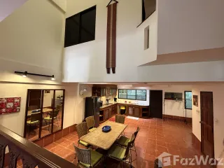 For rent 4 bed townhouse in Hua Hin, Prachuap Khiri Khan
