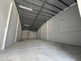 For rent warehouse in Mueang Samut Sakhon, Samut Sakhon